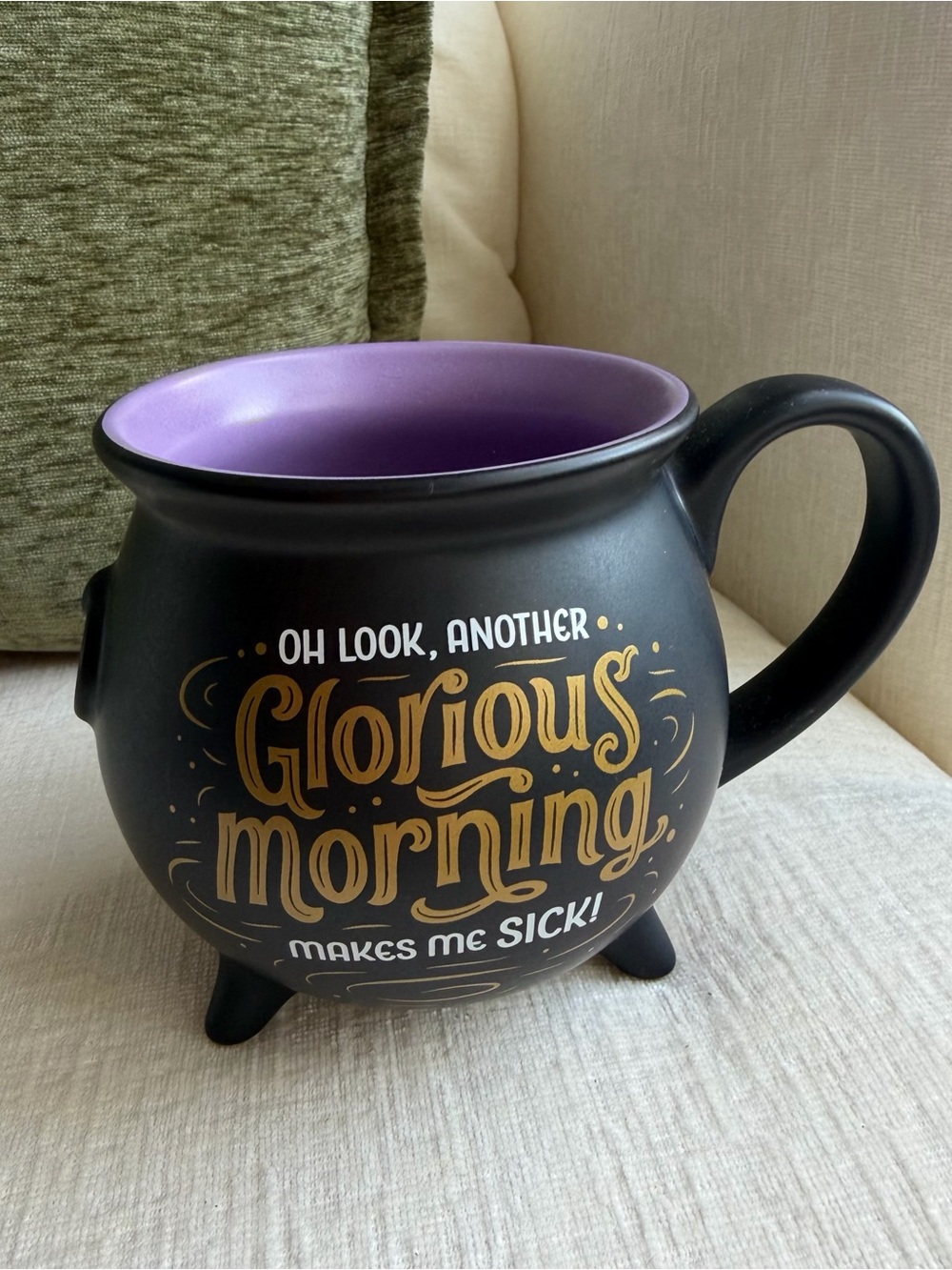 NWT Hallmark Disney’s Hocus Pocus Black Cauldron Mug w/ Movie Quote